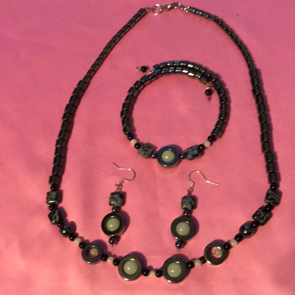 Hematite healing/obsidian and glow in the dark beads necklace/earrings bracelet